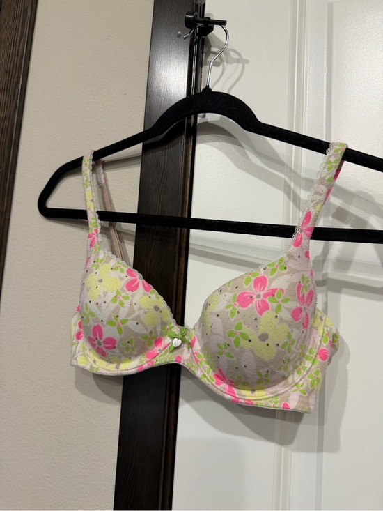 Victoria's Secret Other - Victoria's Secret Pink & Lime Floral Underwire Bra